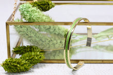 Load image into Gallery viewer, Bracelet fin Nae iro