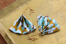 Load image into Gallery viewer, Lucine Fans