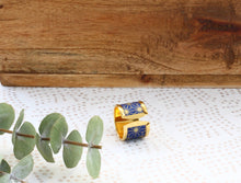 Load image into Gallery viewer, La bague La Flamboyante pour flamboyer toute l'année, bijou en papier japonais