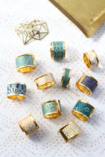 Charger l'image dans la galerie, Bague en papier japonais, bijou de créateur