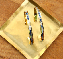 Load image into Gallery viewer, Thin bracelet - Umbrellas