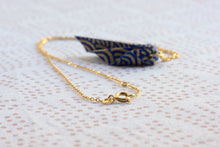 Charger l'image dans la galerie, Pendentif origami - plaqué or