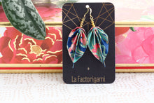 Load image into Gallery viewer, Casa Pampa origami Leaf Earrings
